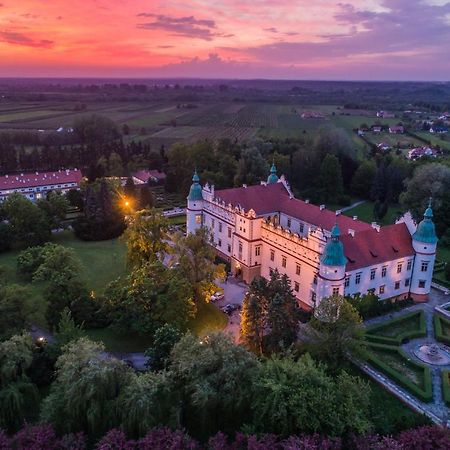 Zamek W Baranowie Sandomierskim Баранув-Сандомирський Екстер'єр фото