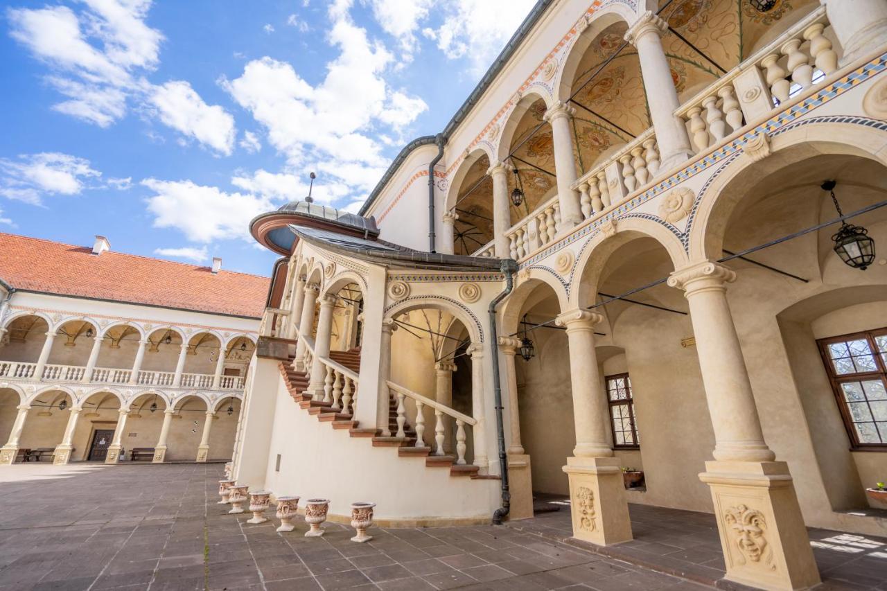 Zamek W Baranowie Sandomierskim Баранув-Сандомирський Екстер'єр фото